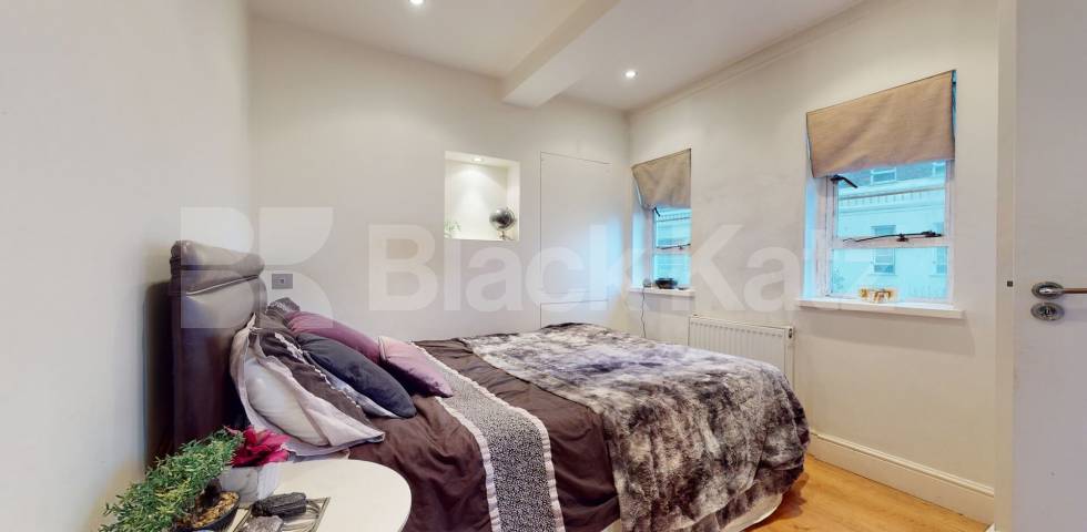 Stunning Studio in the heart of Chelsea Nell Gwynn House, Sloane Avenue, Chelsea